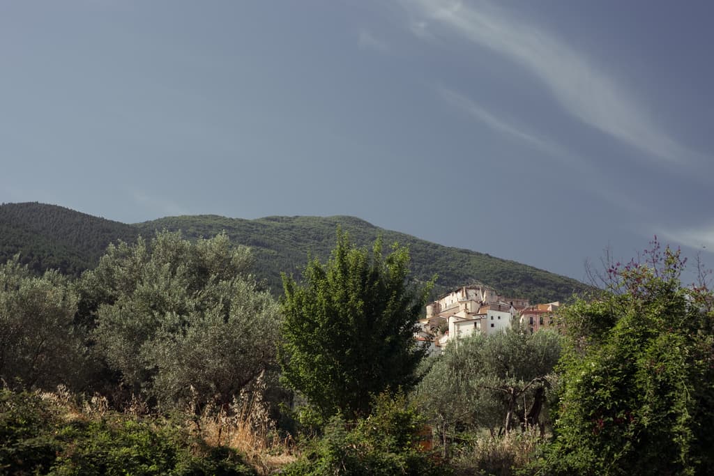 Il borgo di Bugnara, nella Valle Peligna