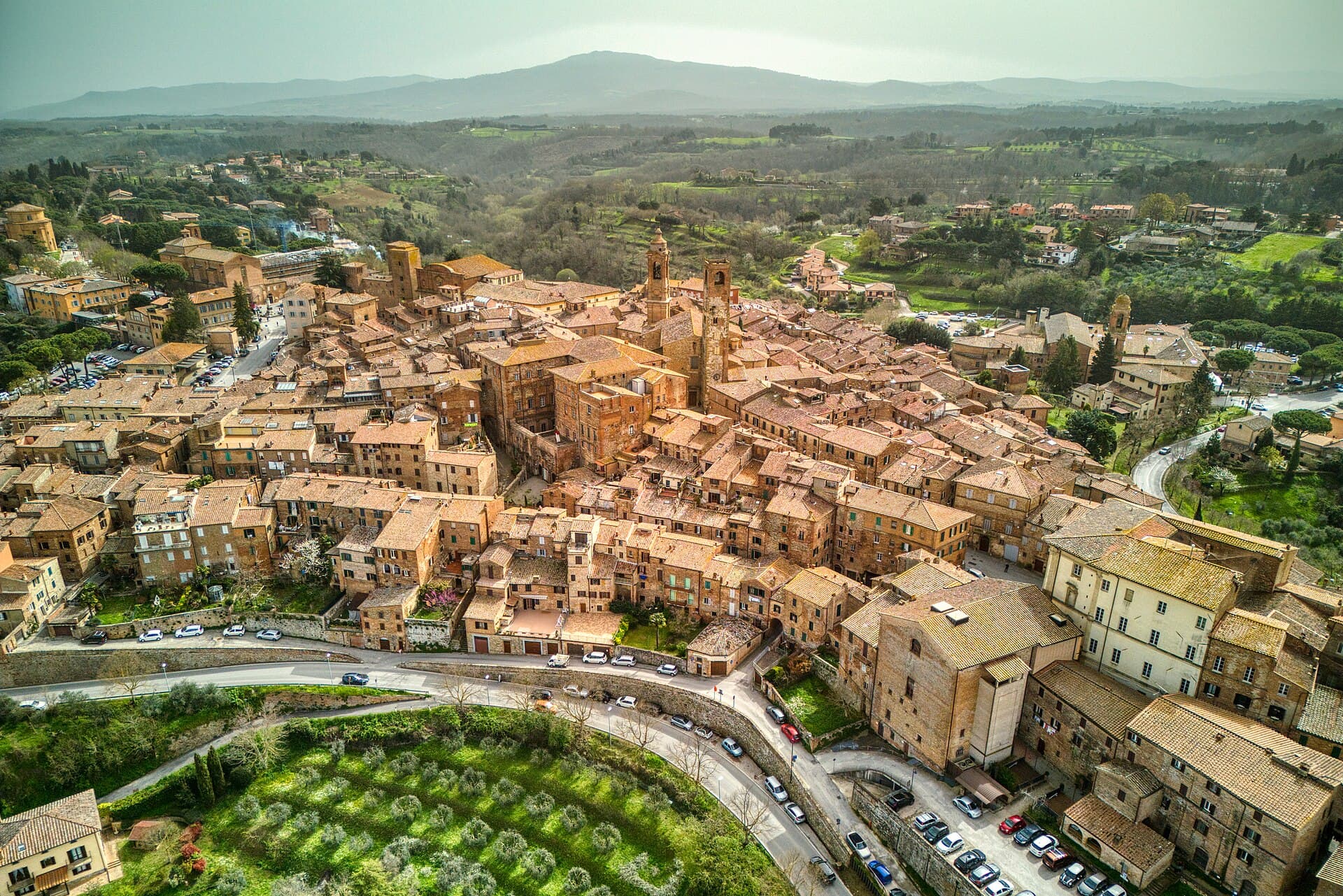 Il borgo di mattoni rossi di Città della Pieve, patria del Perugino