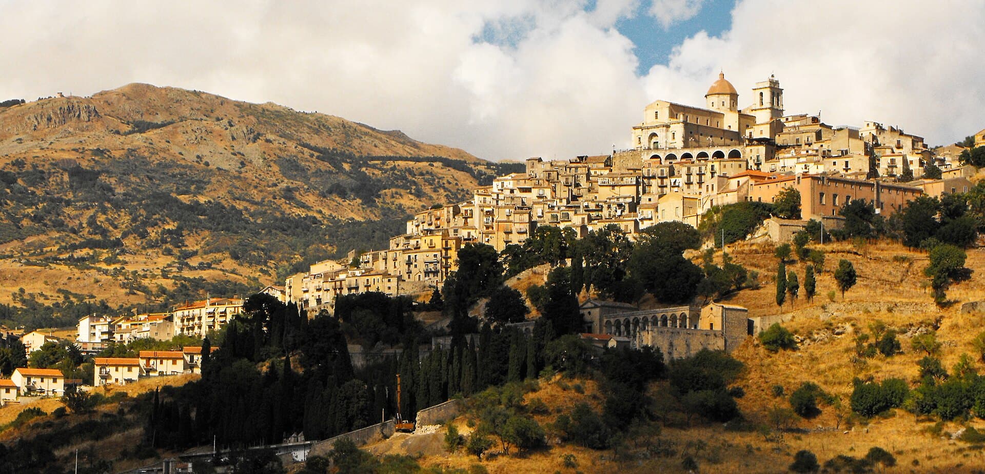 Petralia Sottana adagiata sulle Madonie