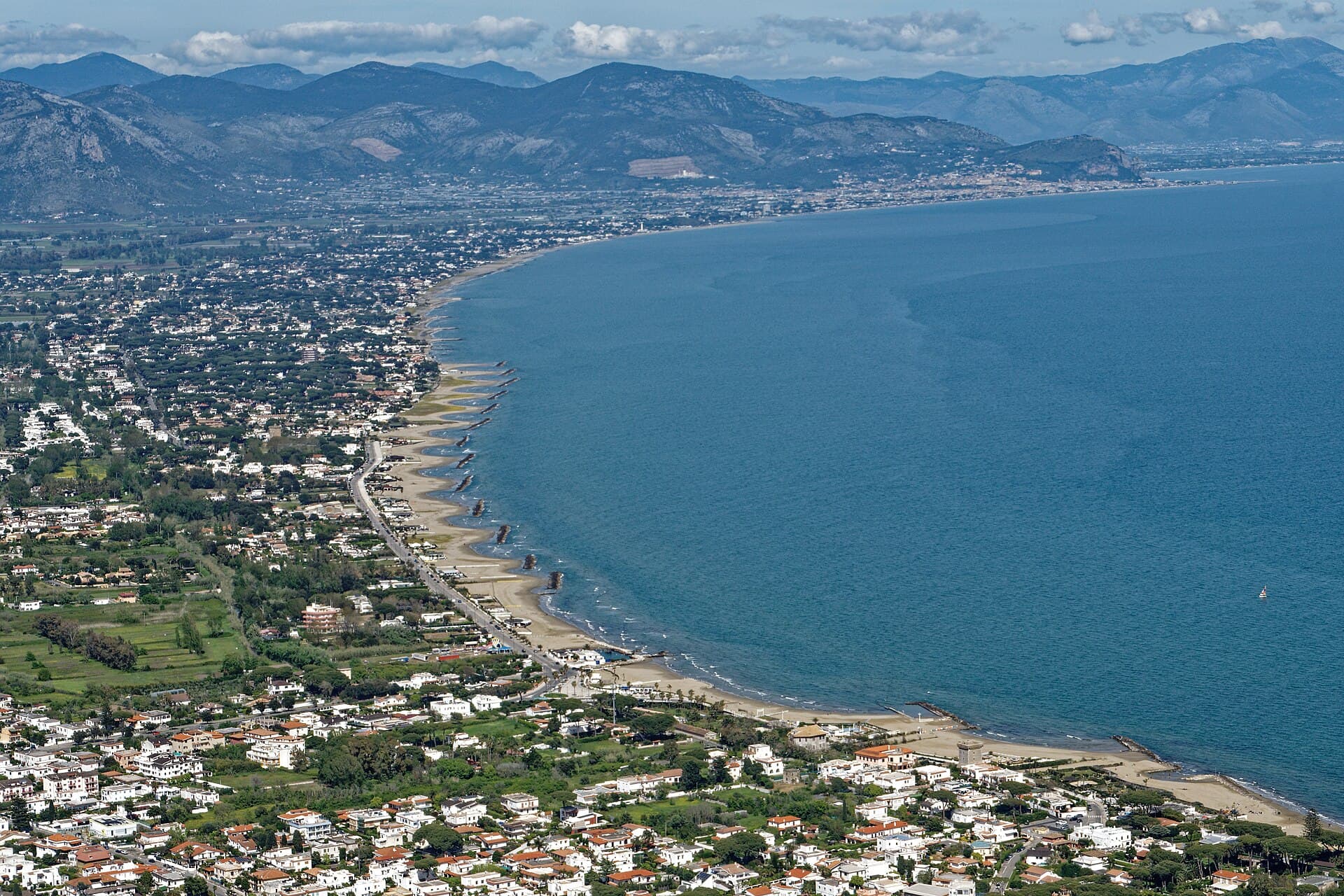 Il promontorio del Circeo e la costa di San Felice Circeo