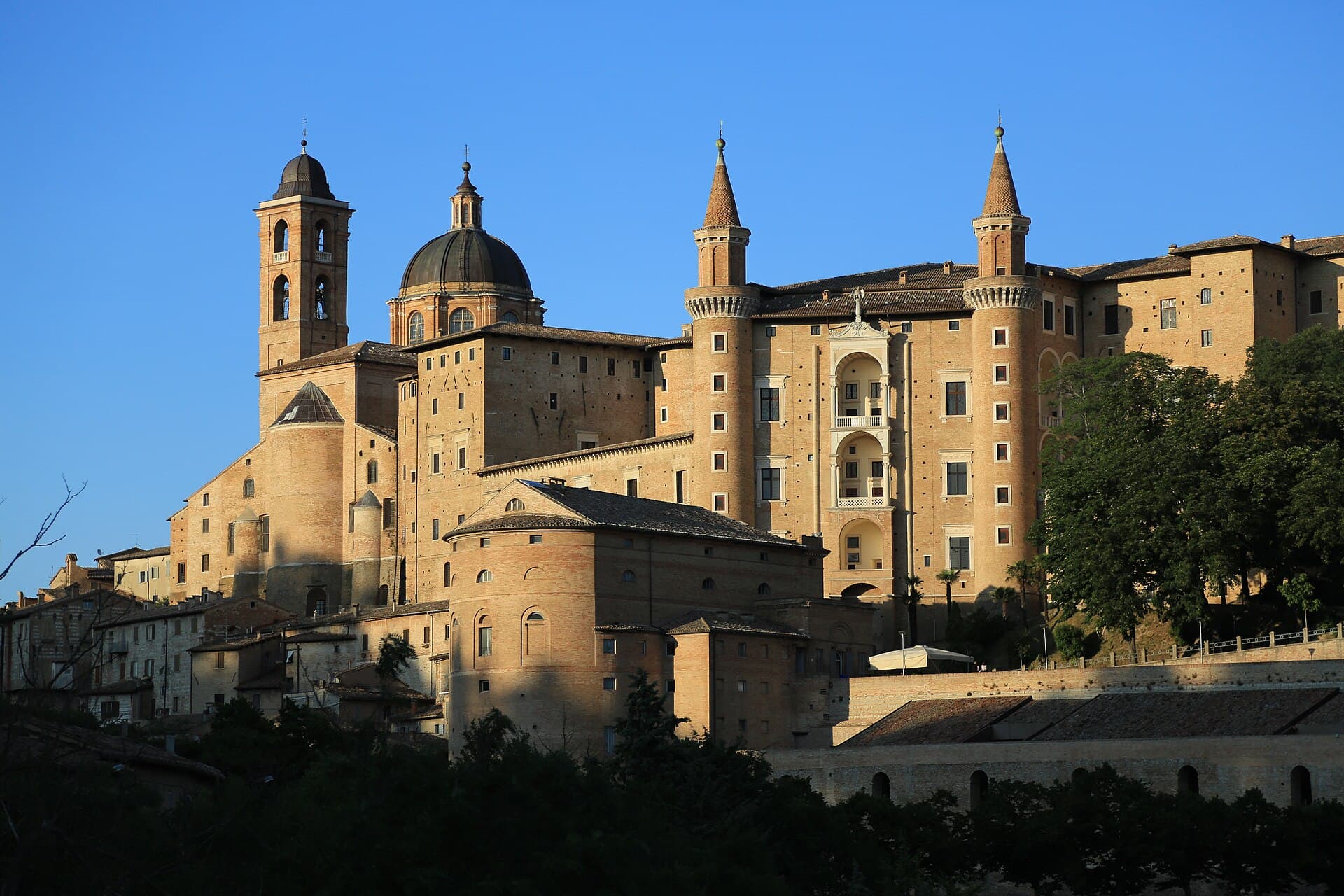 Il Palazzo Ducale di Urbino, capolavoro del Rinascimento patrimonio UNESCO